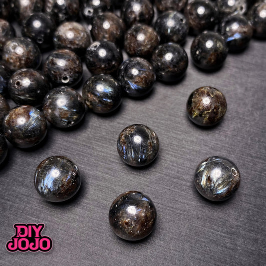 【C1978】無限の可能性（ヌーマイト:藍閃石）- DIY JOJO厳選　高品質天然クリスタル（10ｍｍ10.5mm）